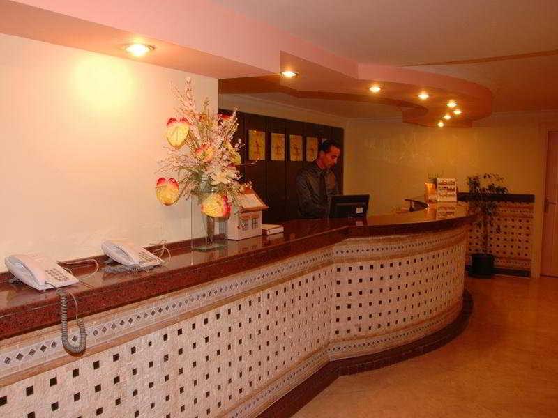 Sunbeach Hill Hotel Side